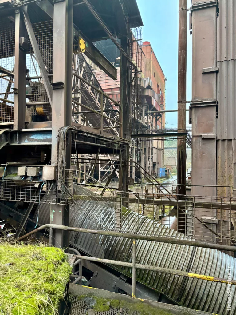 Des bâtiments sur plusieurs plans