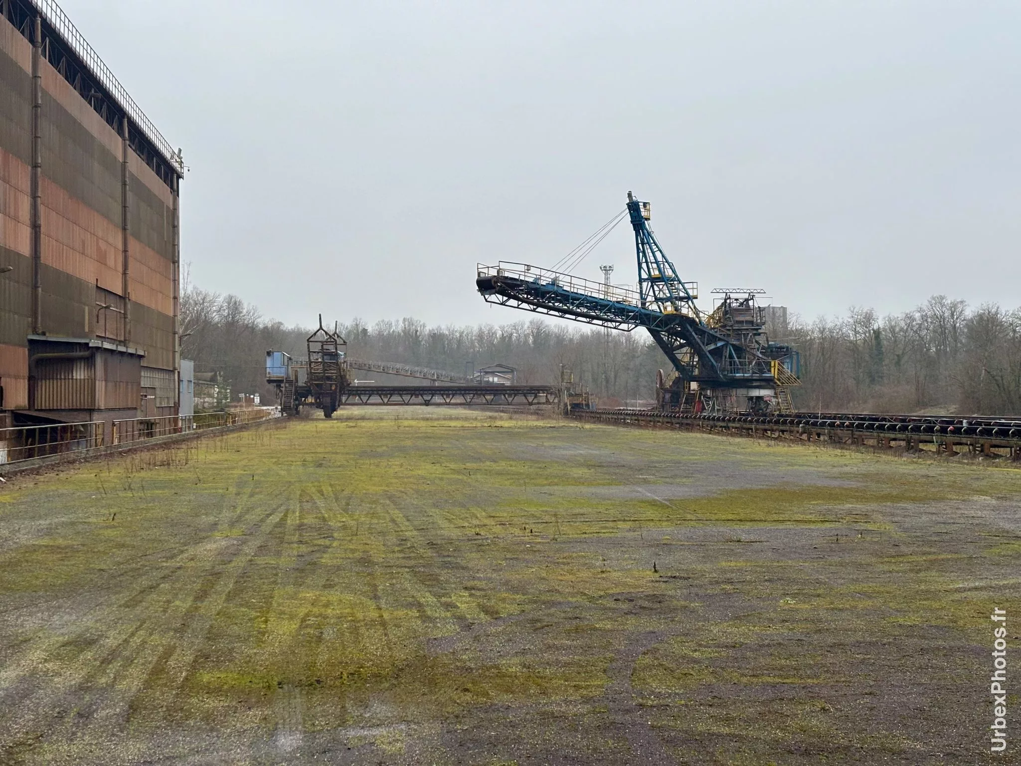 Photo urbex d'une grue de l'Usine Transformers en Lorraine
