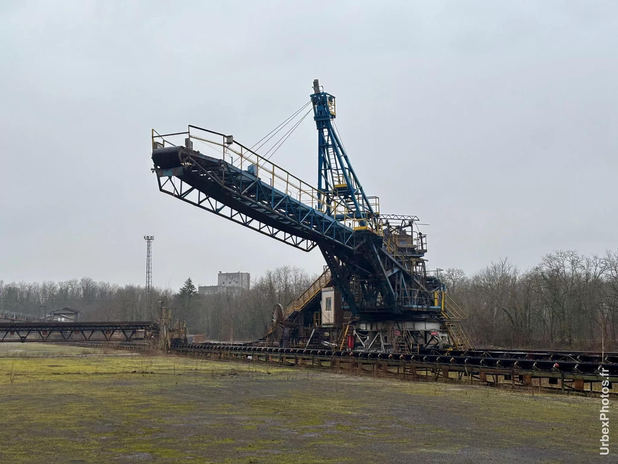 Photo urbex d'une grue de l'Usine Transformers en Lorraine