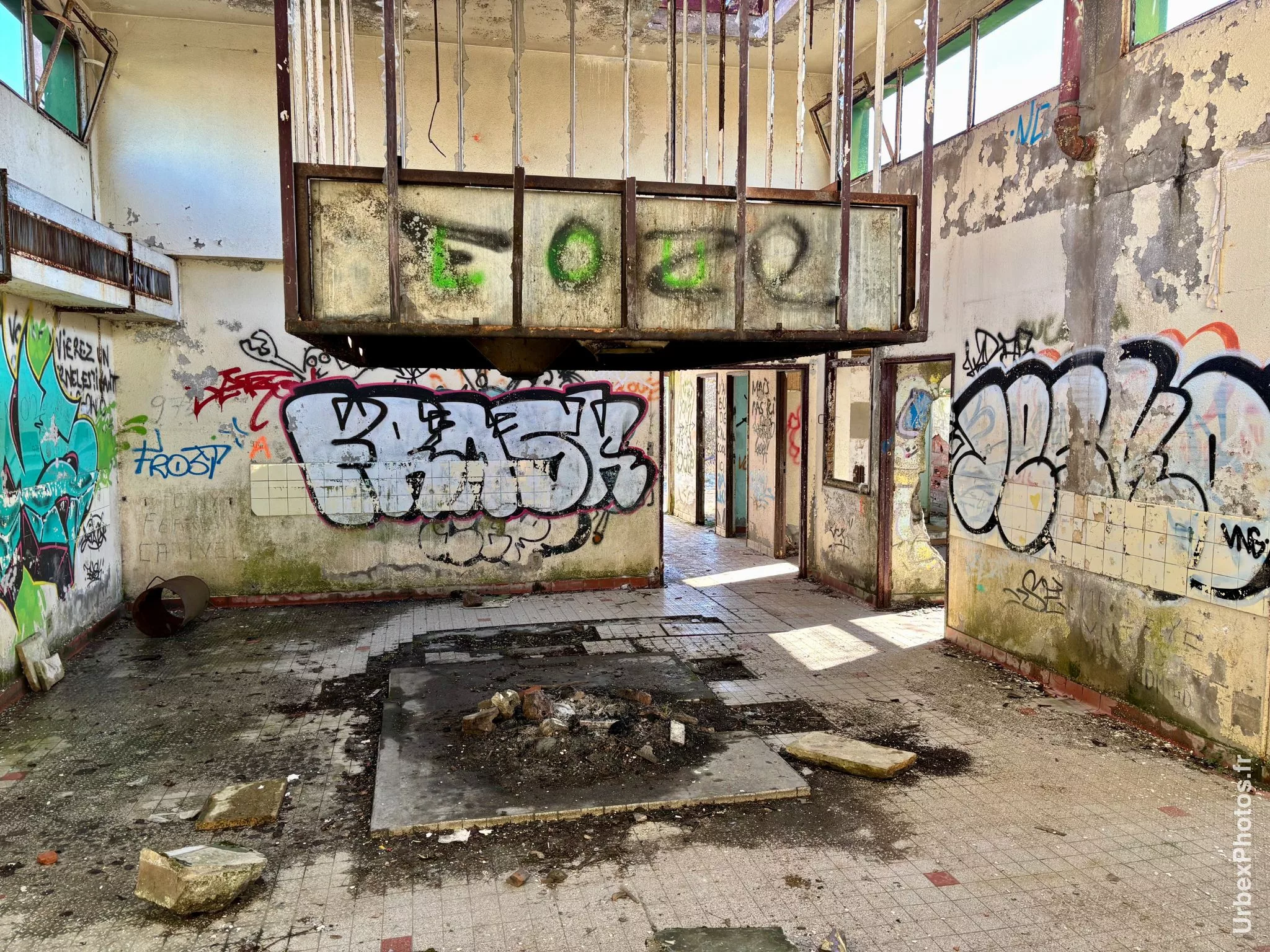 Cuisine du bâtiment en surface