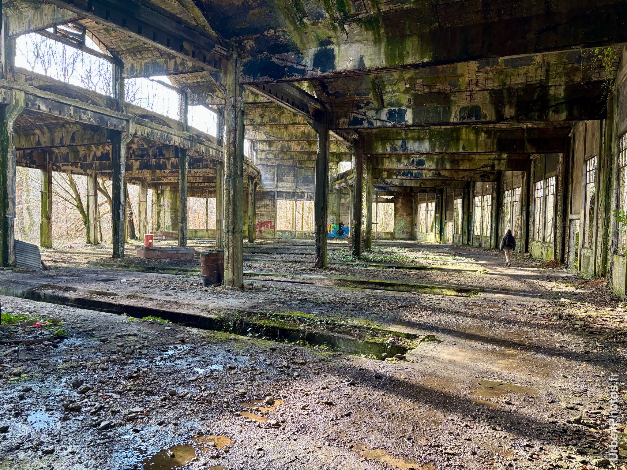 Photo urbex de la rotonde du Dépôt Commando en Lorraine