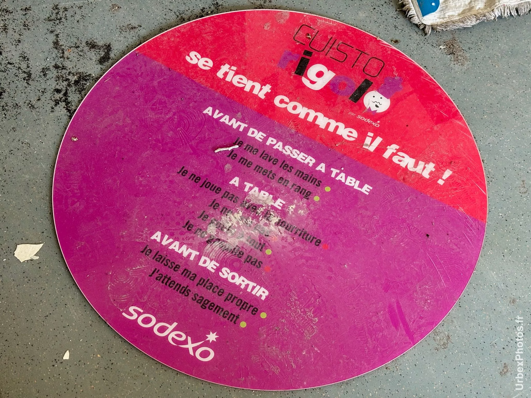 Panneau de cuisine de l'Ecole des clowns
