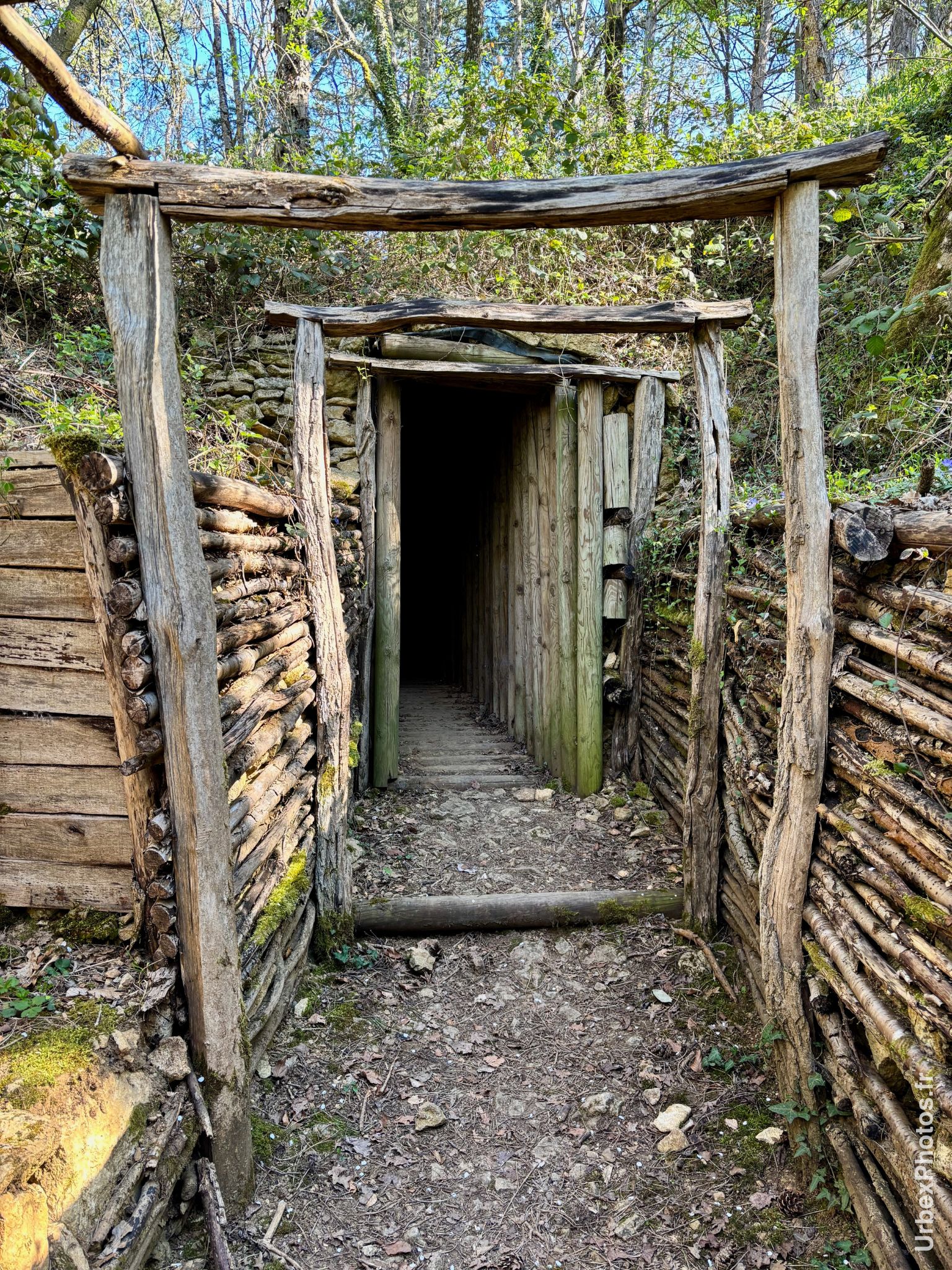 Photo urbex d'une entrée de l'ouvrage Grauer Bär en Lorraine