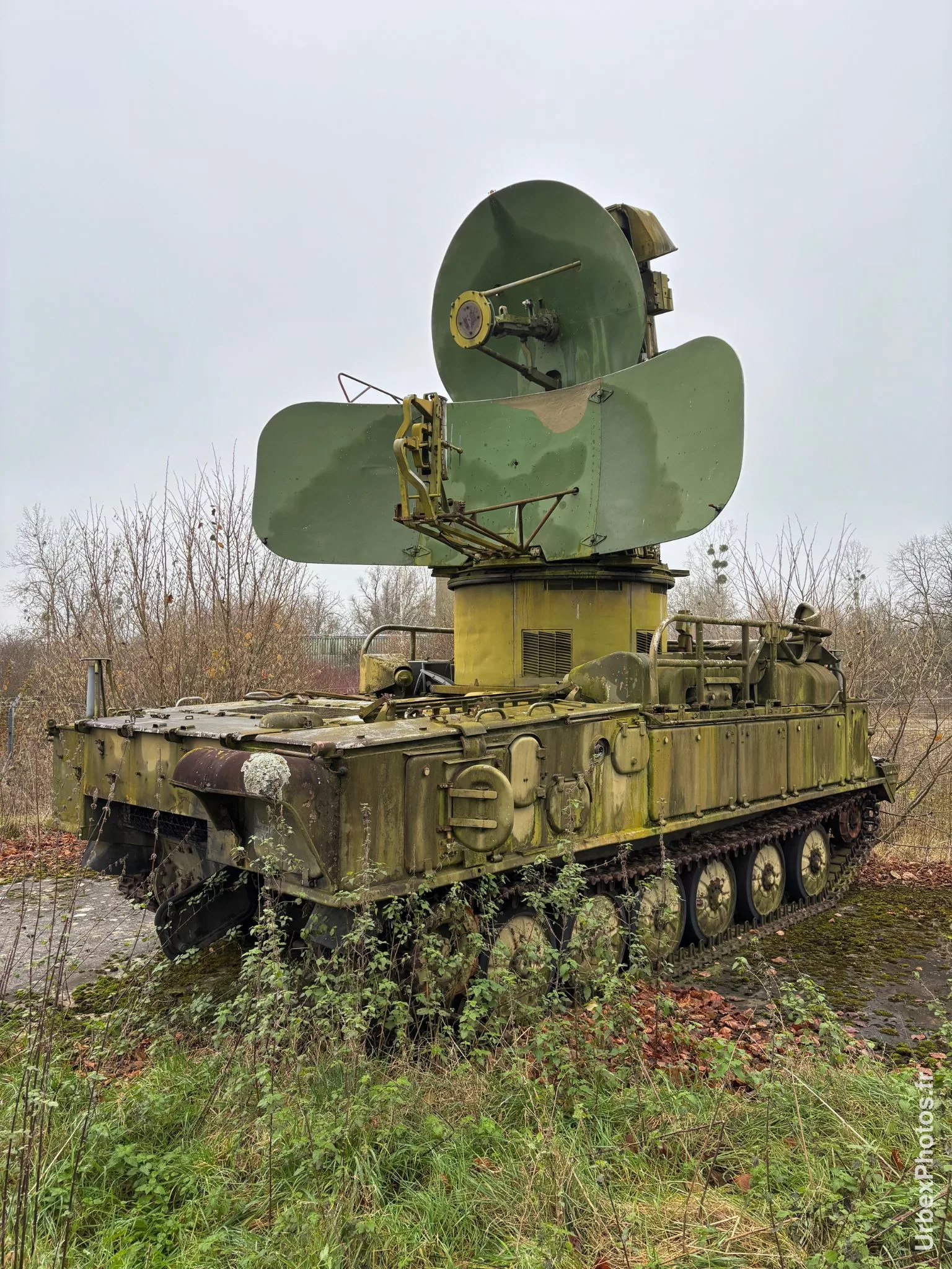 Photo urbex d'un char radar français