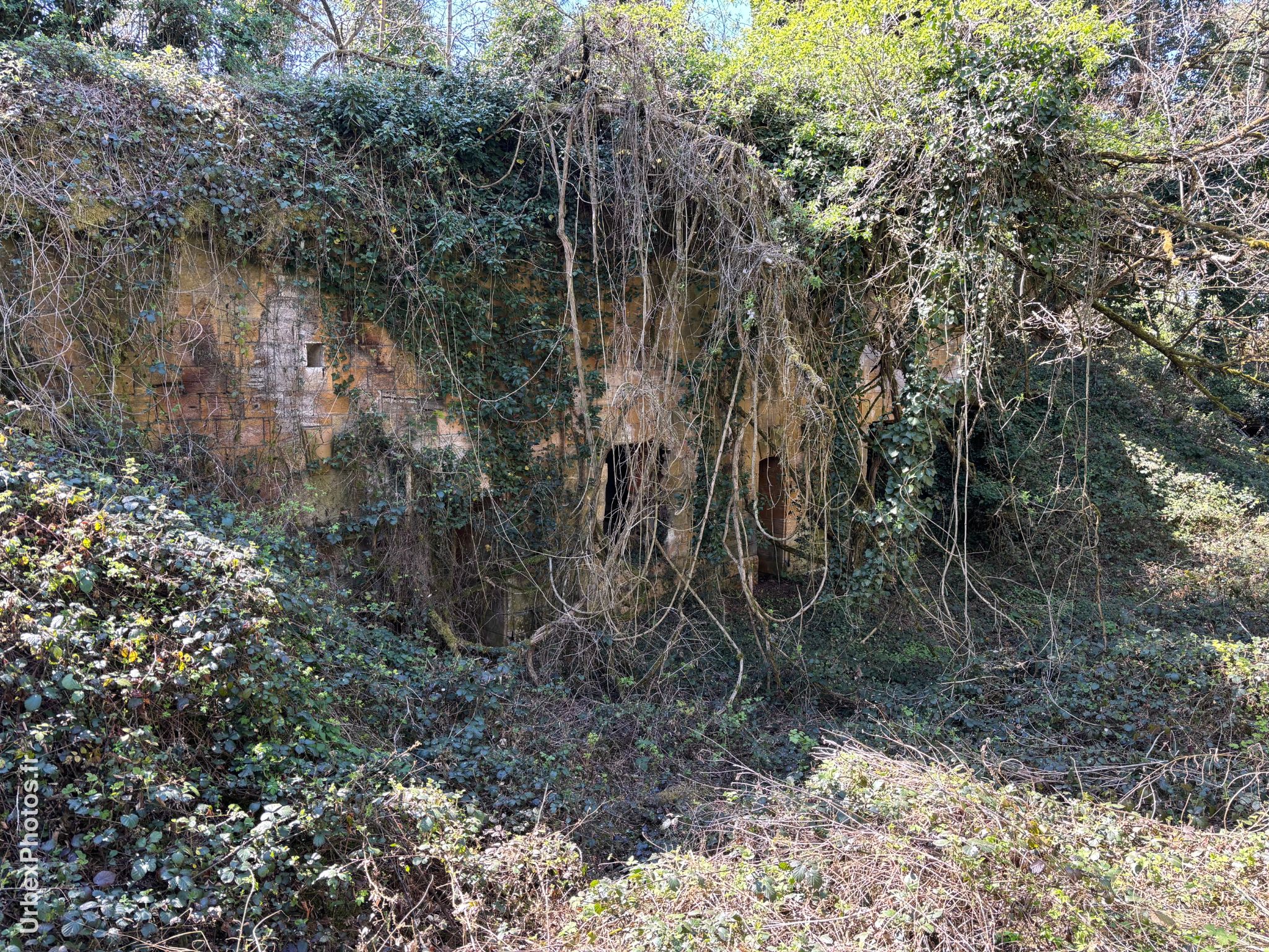 Casemate du Fort Nago