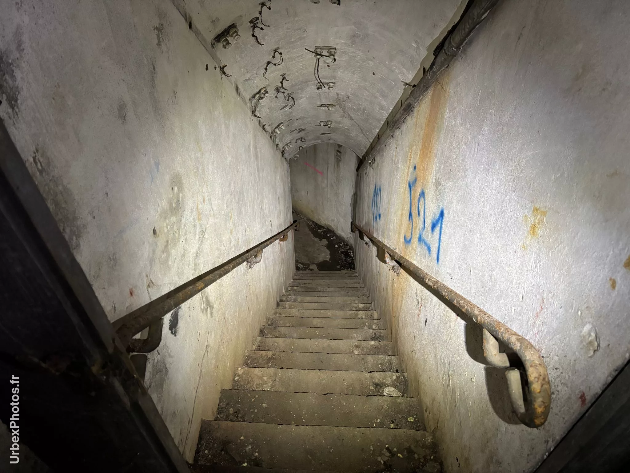 Entrée d'un souterrain du Fort Schneider