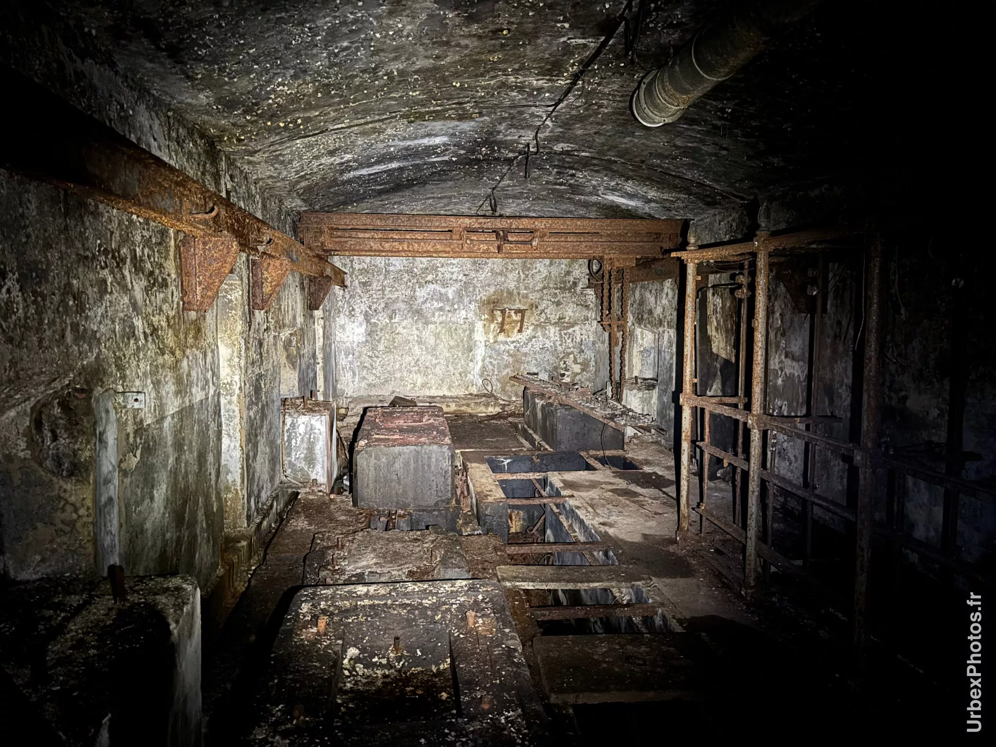 Salle de manutention dans le Fort Schneider