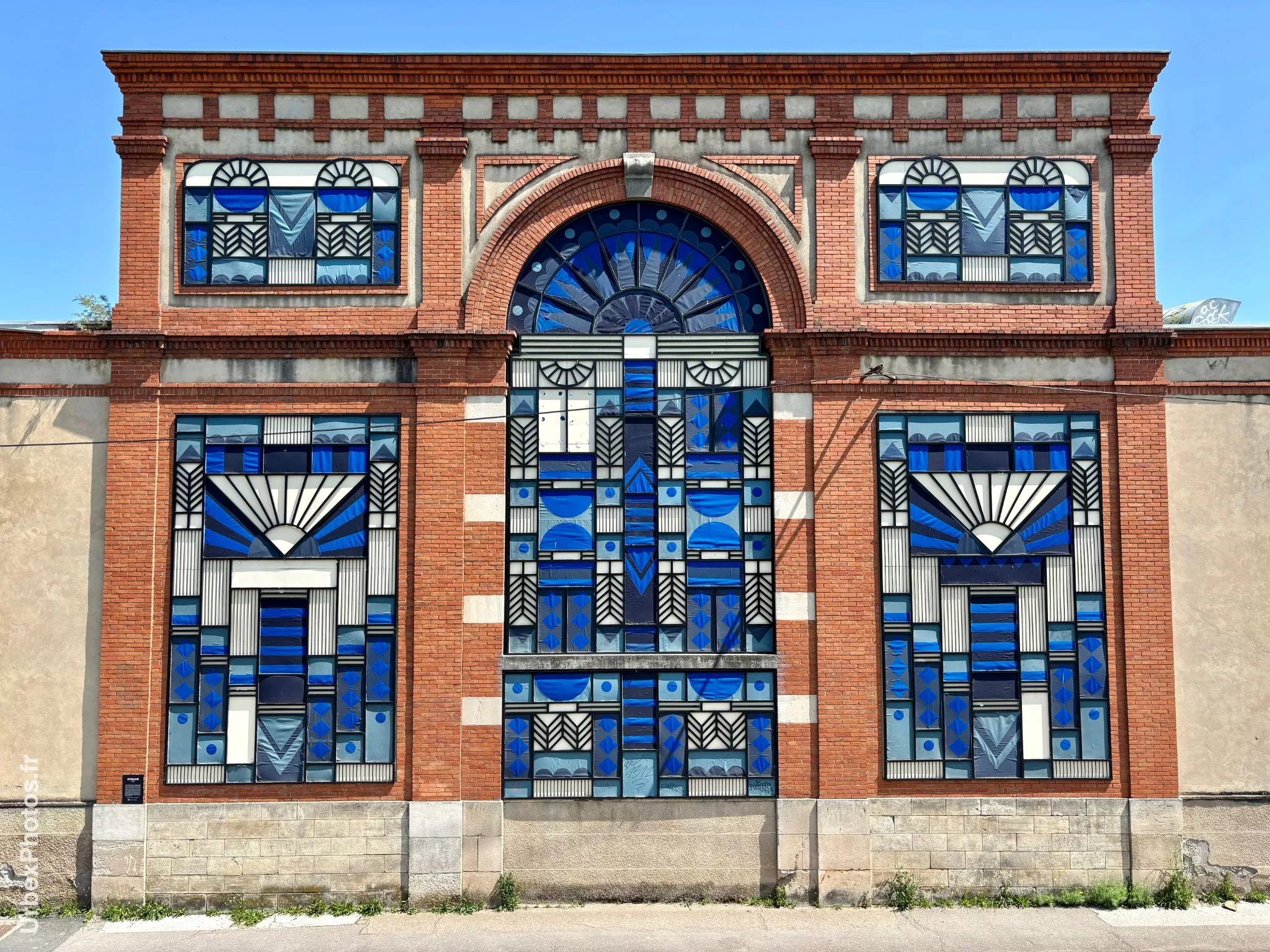 Façade de l'Usine Alstom