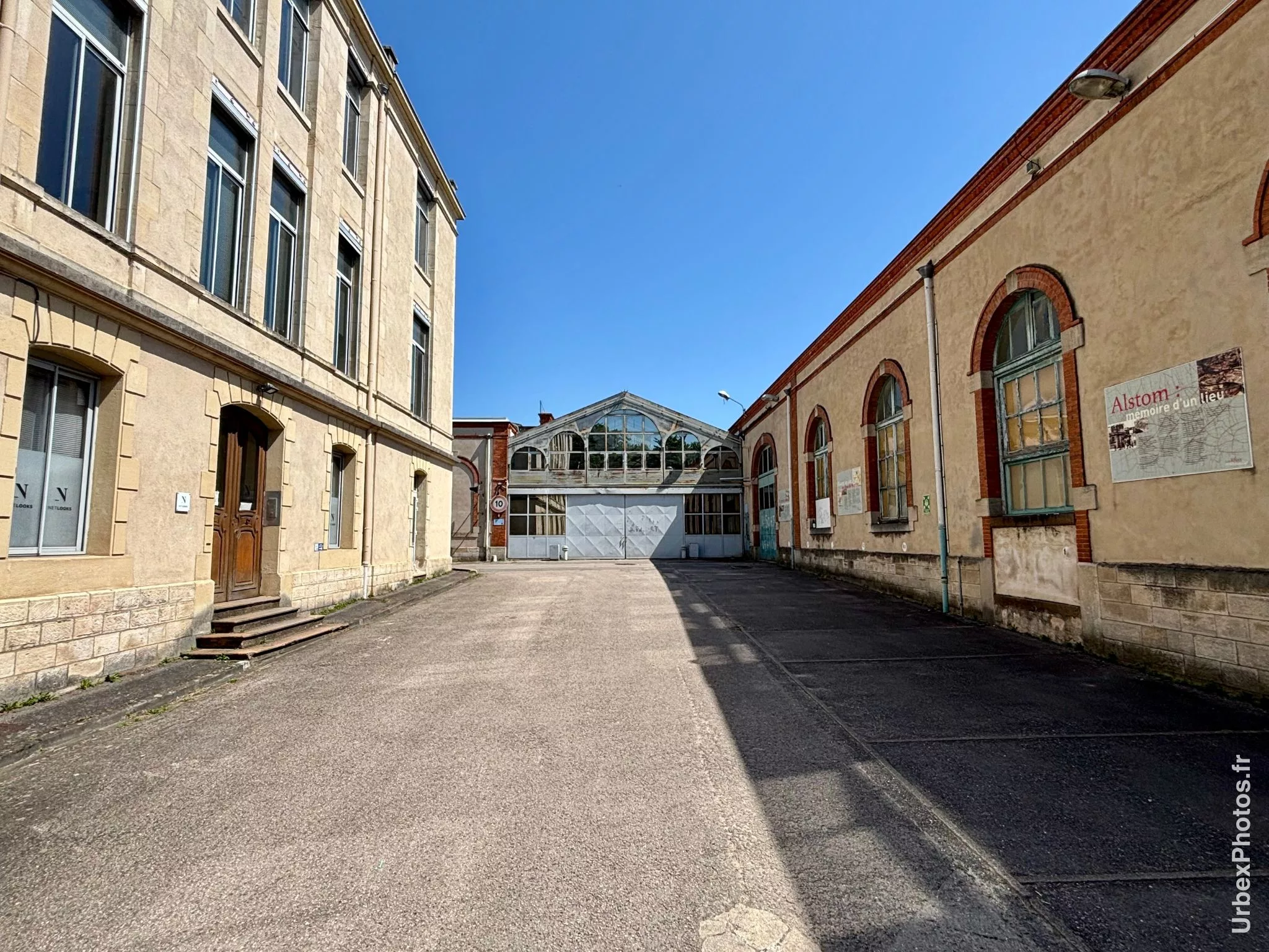 Entrée de l'Usine Alstom