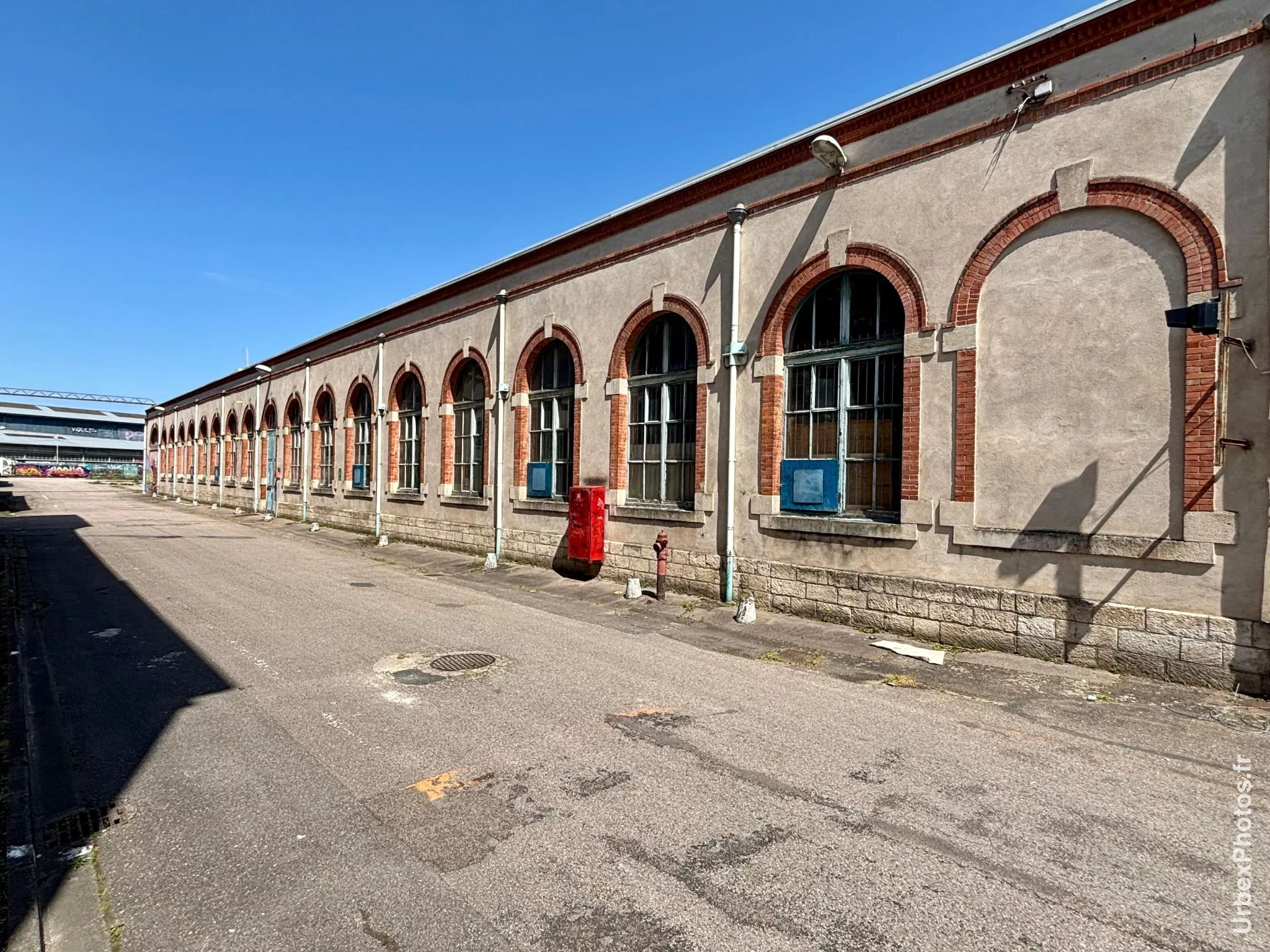 Façade de l'Usine Alstom