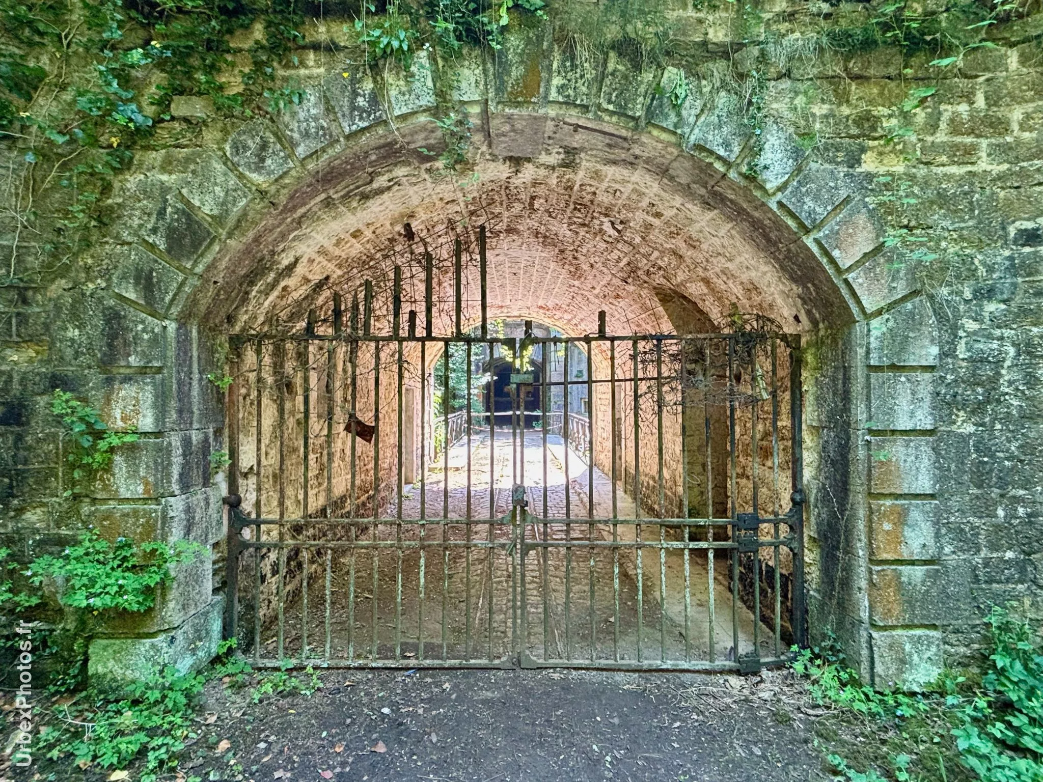 Seconde grille d'entrée du Fort Crucifix