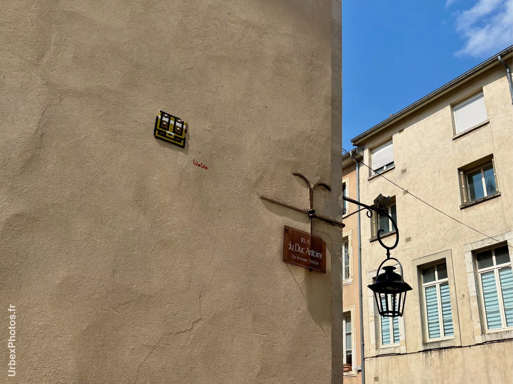 Mosaïque street art Nancy Trésor