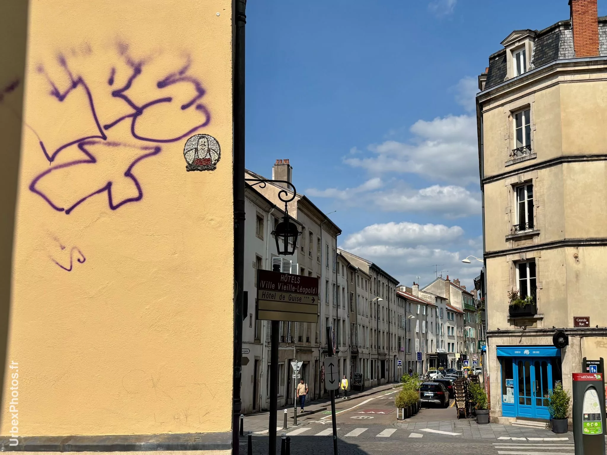 Mosaïque street art Nancy boucher