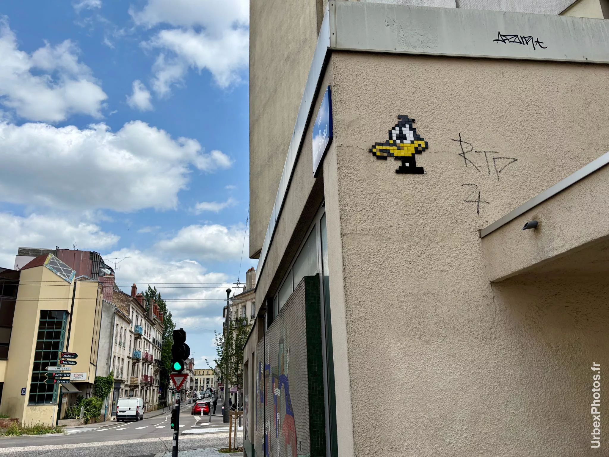 Mosaïque street art Nancy Daffy Duck