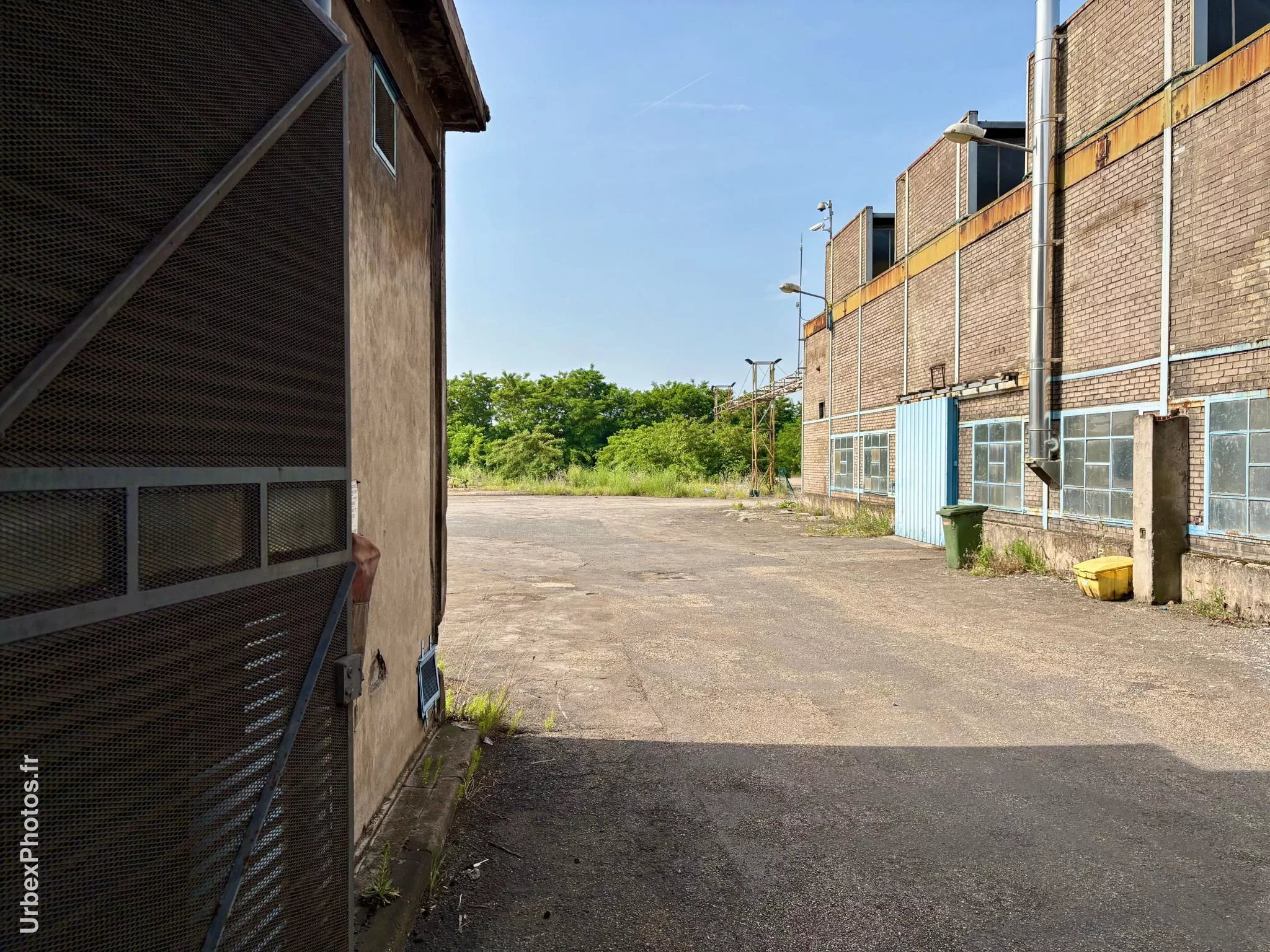Une allée de l'Usine Panini