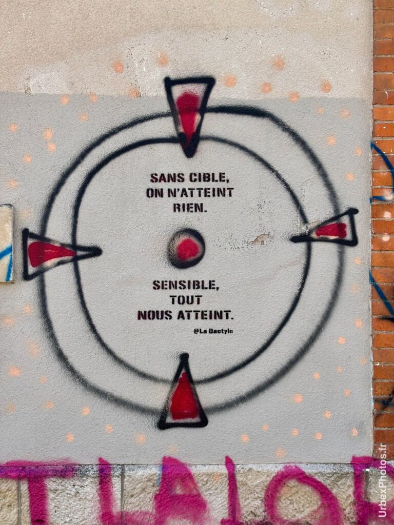 Graffiti dans l'Usine Alstom