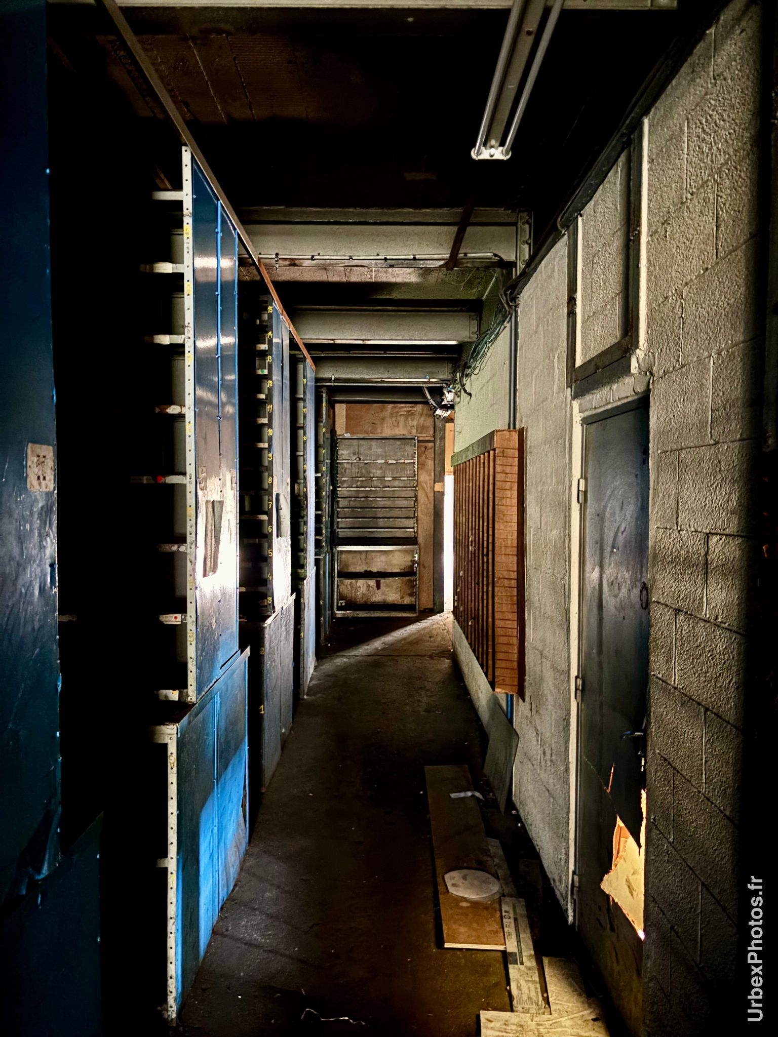 Couloir sombre