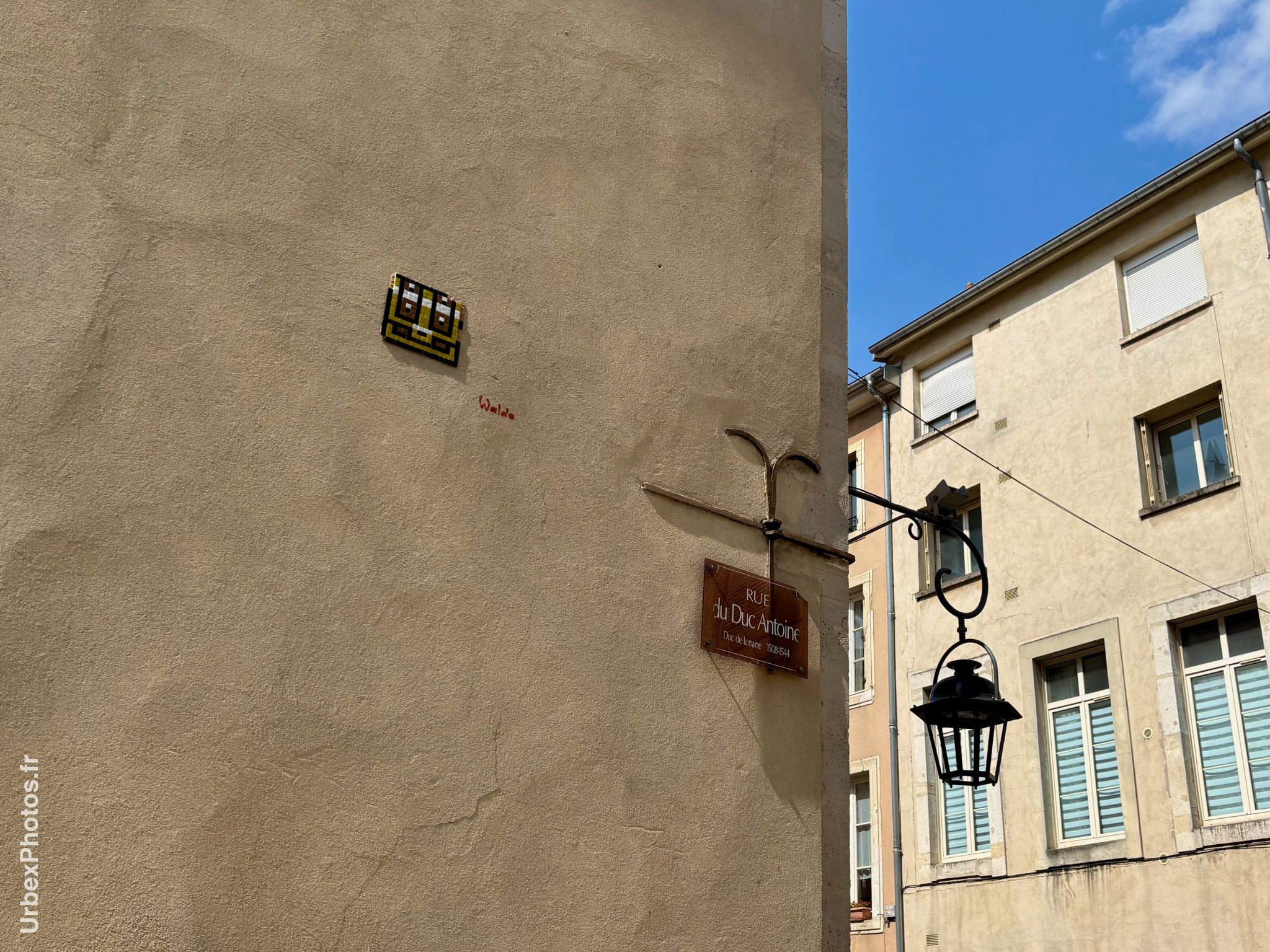 Mosaïque street art Nancy Trésor