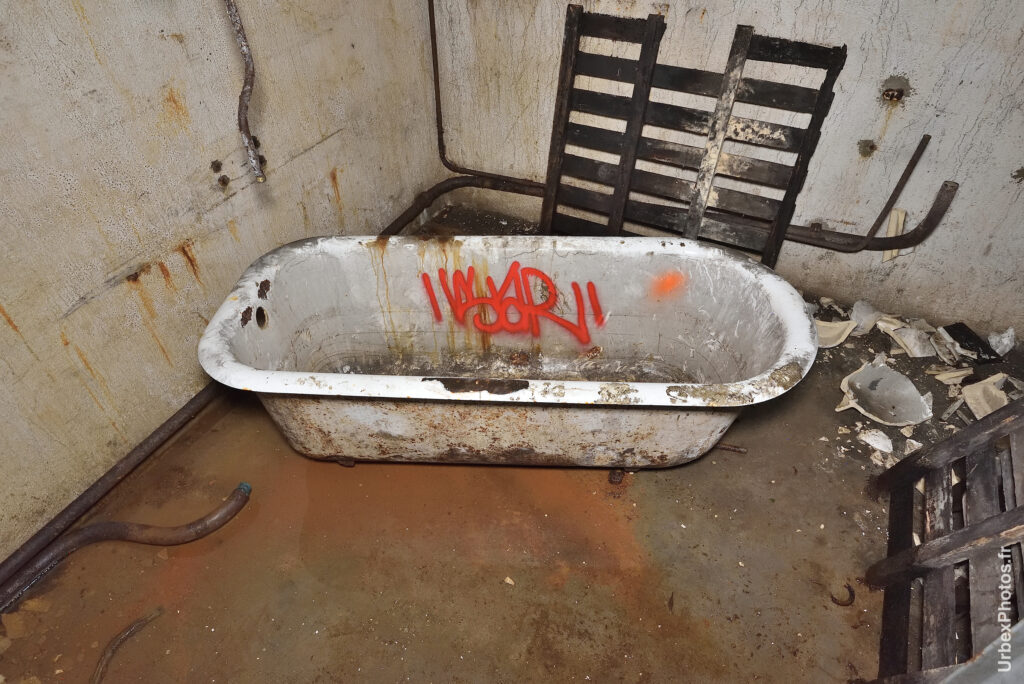 Baignoire d'un fort de la ligne Maginot