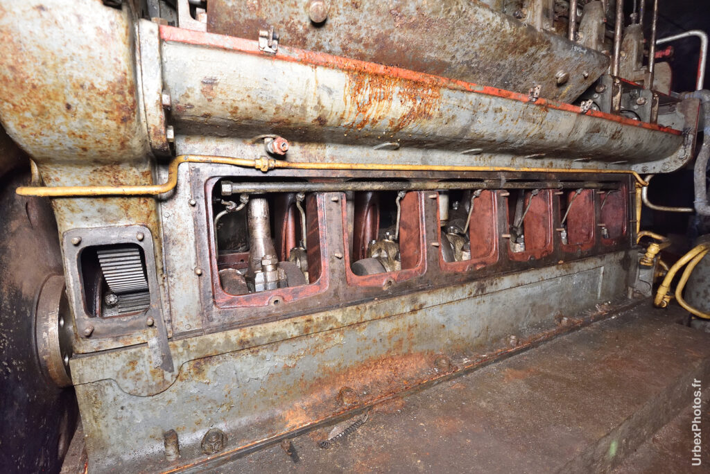 Bas moteur d'un groupe électrogène d'un fort de la ligne Maginot