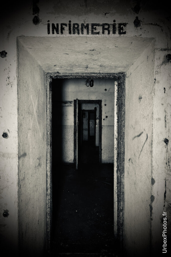 Entrée de l'infirmerie