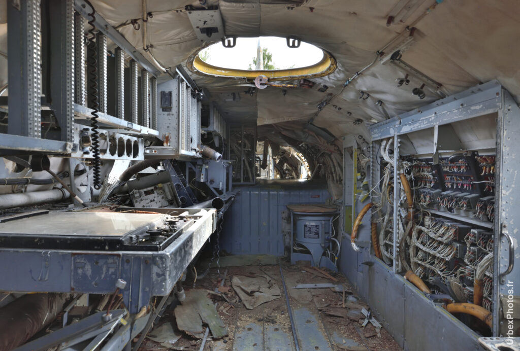 Intérieur du Lockheed P2V-7 Neptune
