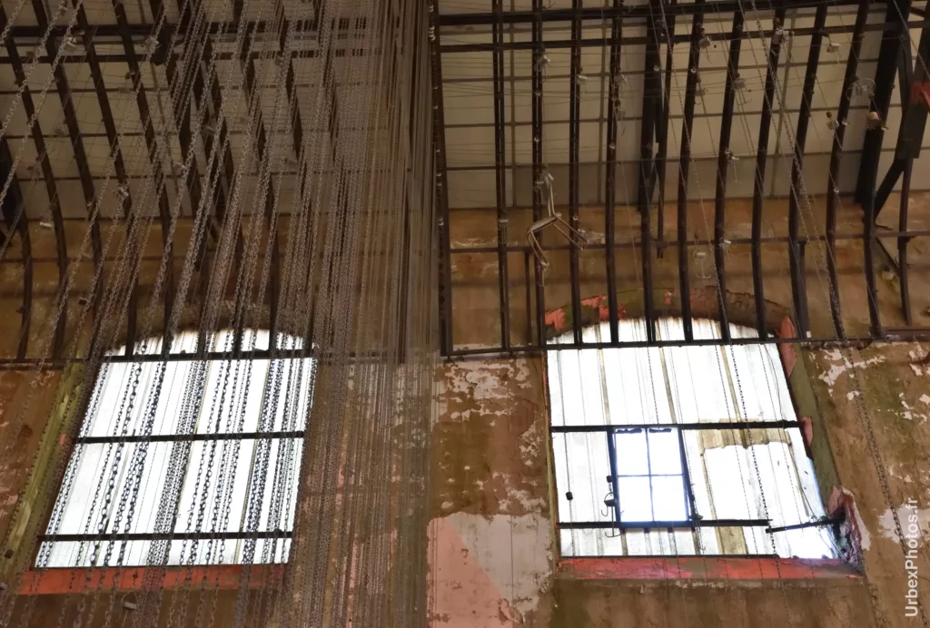 Salle des pendus de la Mine Yutani