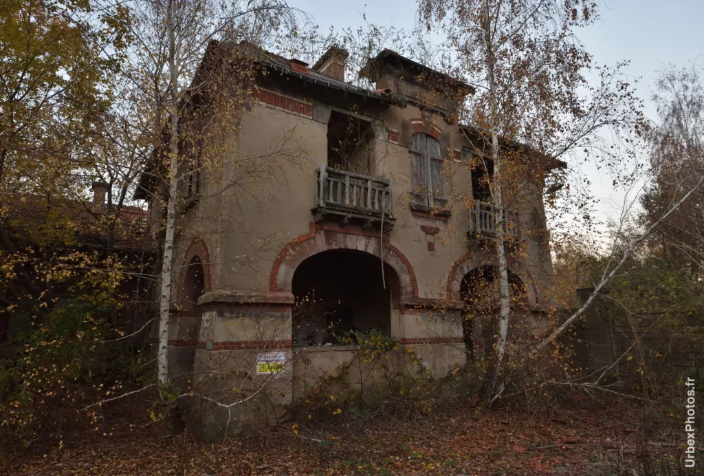 Réfectoire de la Mine Yutani