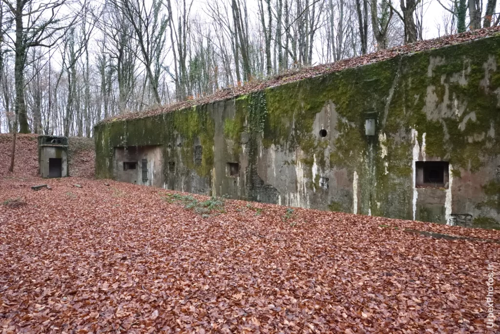 Bloc d'entrée d'un bunker