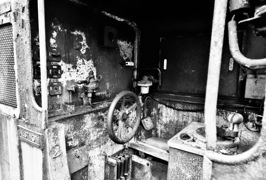 Poste de conduite de l'Alsthom MF112