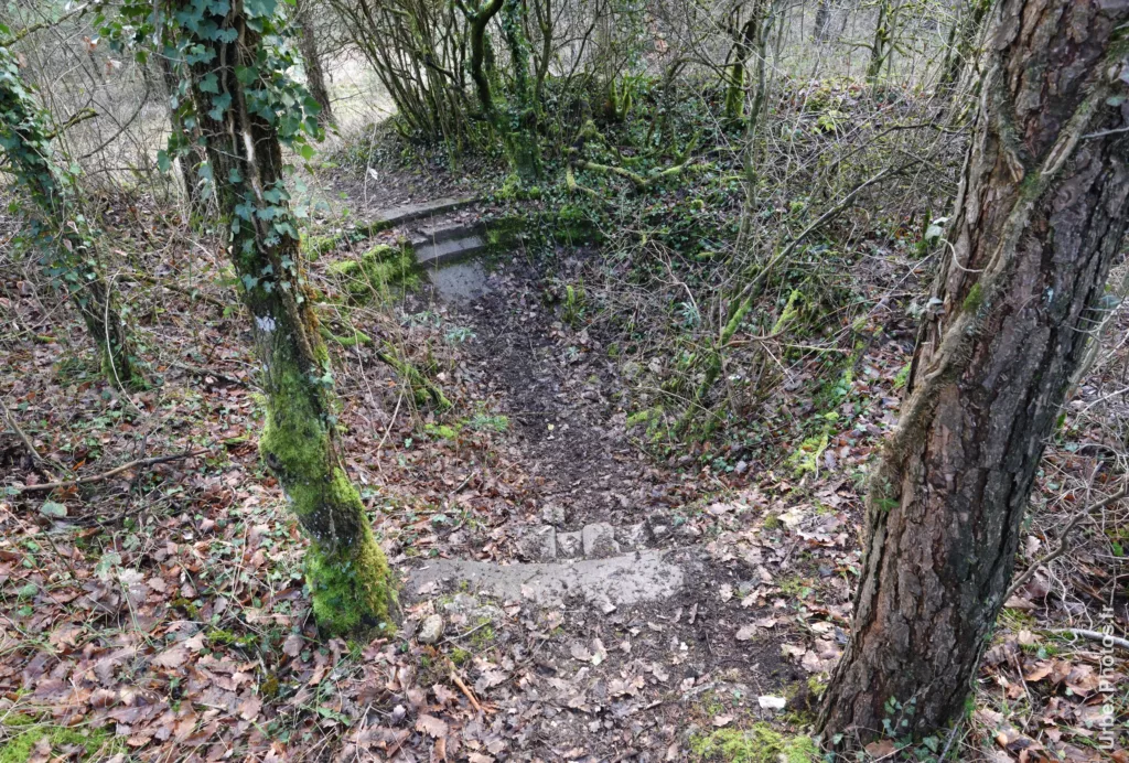 Socle d'un canon antiaérien