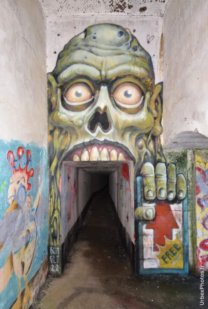 Photo urbex d'un graff de Bungle dans le Fort Eddie, en Lorraine