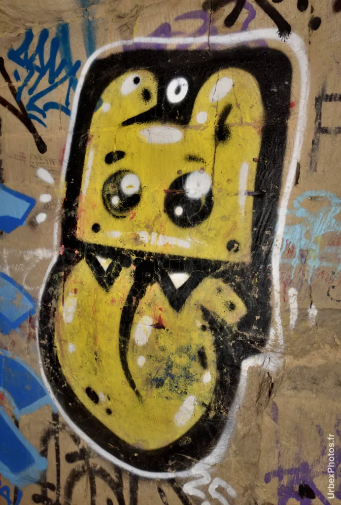 Graffiti qui tire la langue