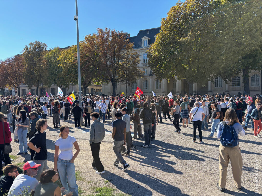 Photo de rue de la manifestation lycéenne et étudiante du 6 octobre 2026 à Nancy, Place Carnot